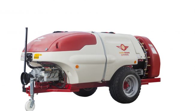 Narrow Citrus trailed sprayer by Mañez y Lozano