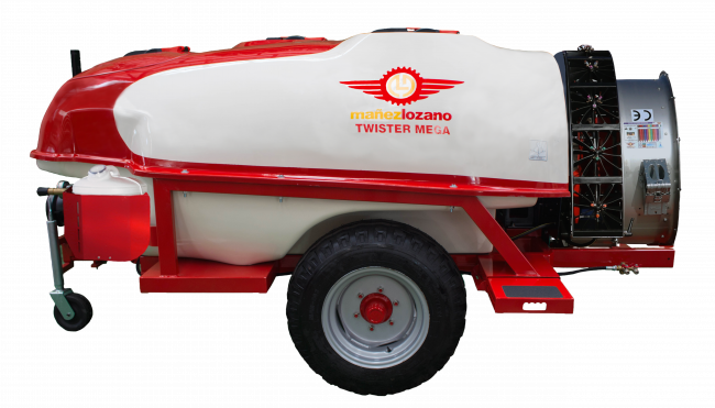 Mega Twister Moon trailed sprayer by Mañez y Lozano