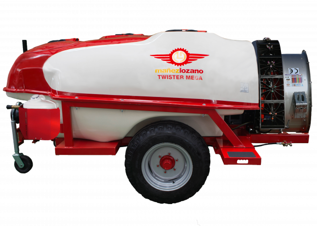 Mega Twister Moon trailed sprayer by Mañez y Lozano