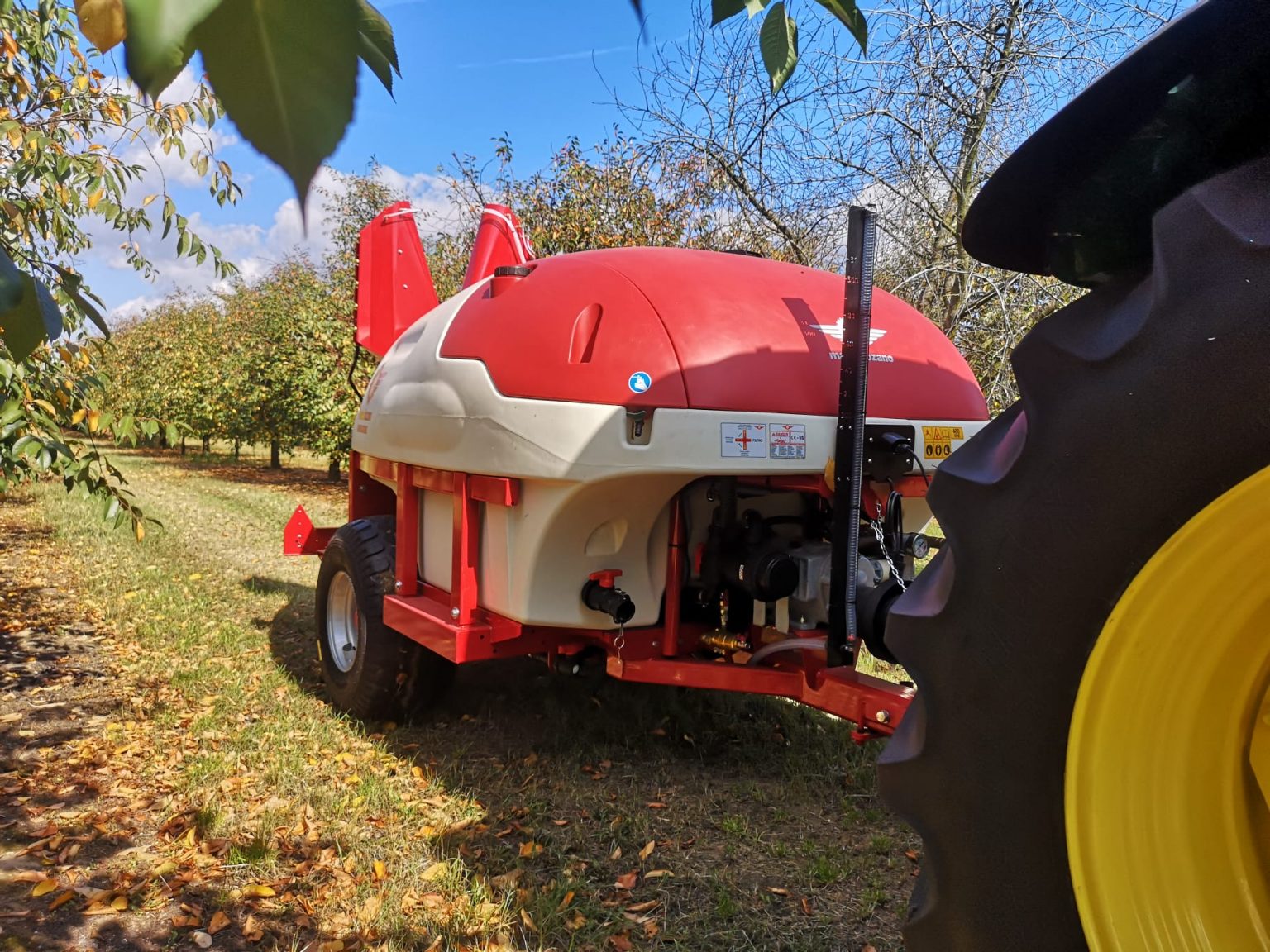 Atomiseur à double canon Navarone dans une plantation