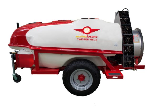 Mega Twister S6 trailed sprayer by Mañez y Lozano