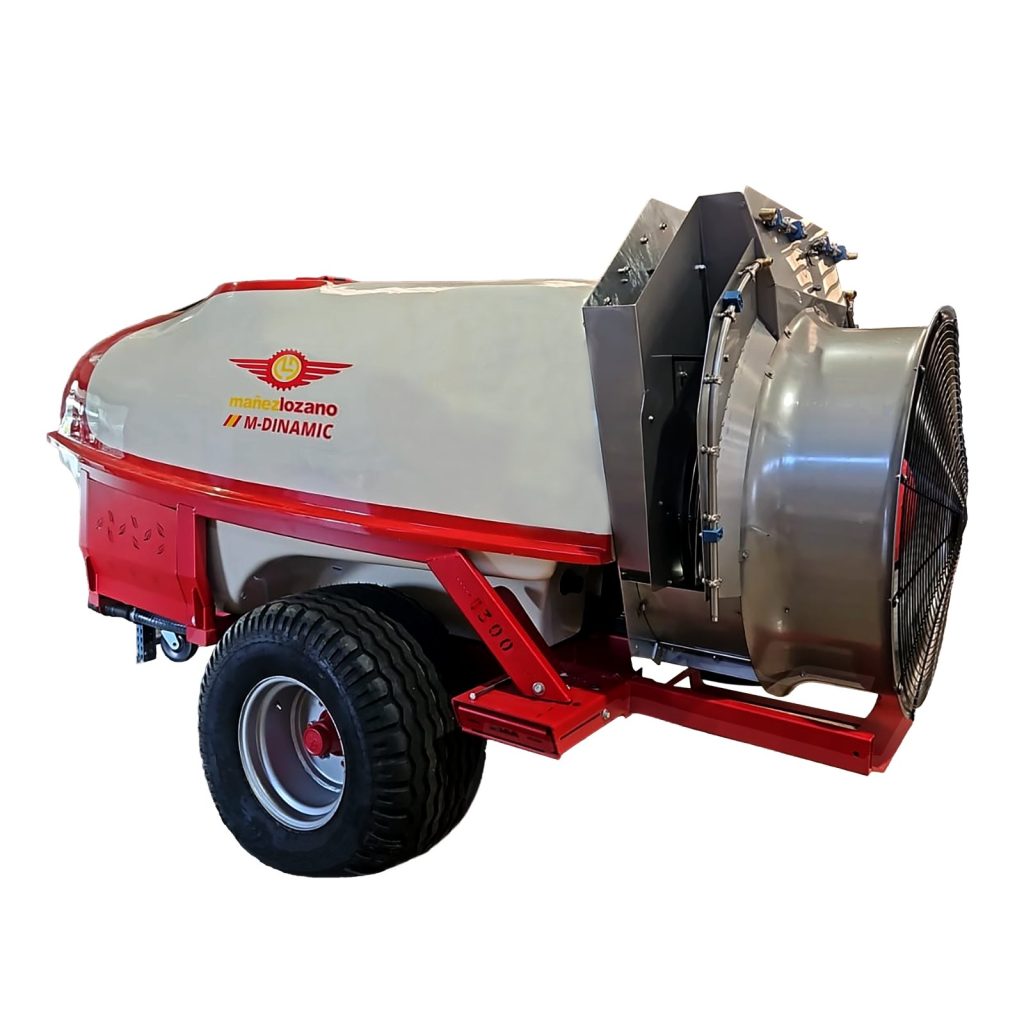 Mega Twister Brutus trailed sprayer, front view