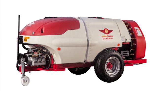 Narrow Dinamic trailed sprayer by Mañez y Lozano
